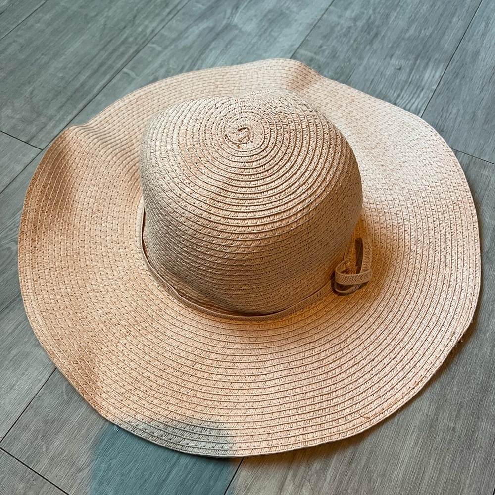Stylish Tan Wide Brim Hat
